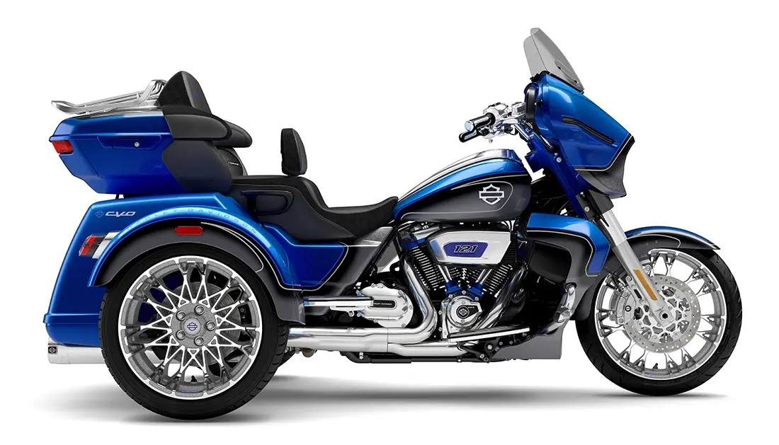 CVO™ STREET GLIDE® 3 LIMITED