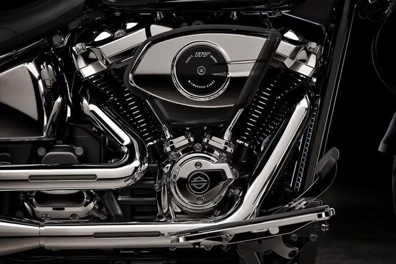 Dravý motor Milwaukee-Eight 117 Custom